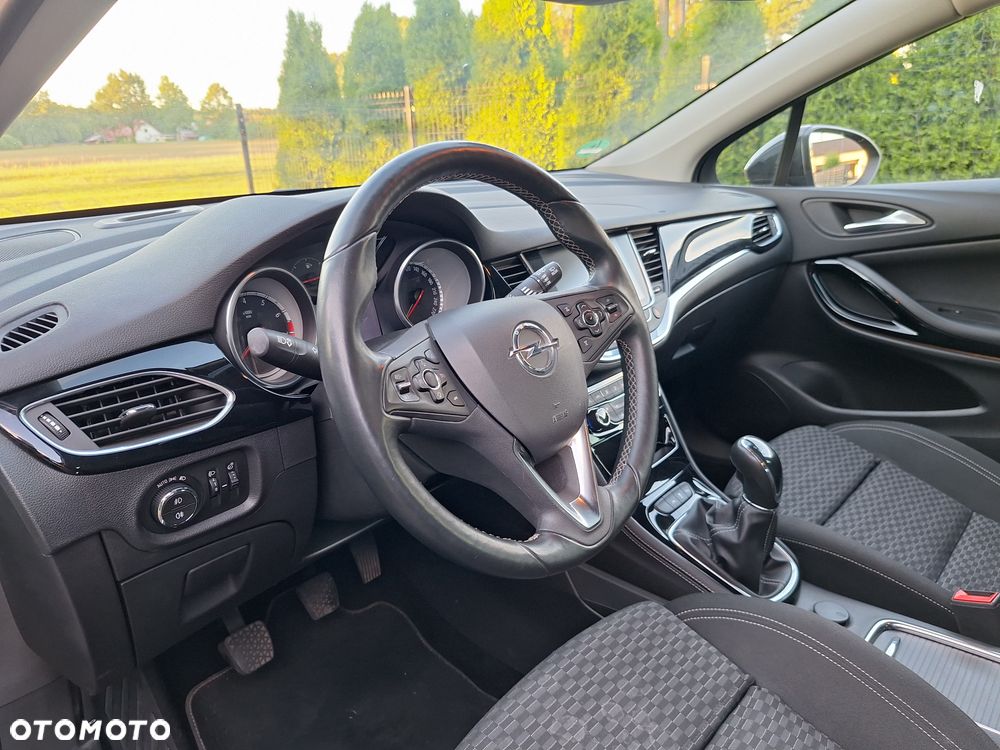 Opel Astra 1.4 Turbo Start/Stop Dynamic - 9