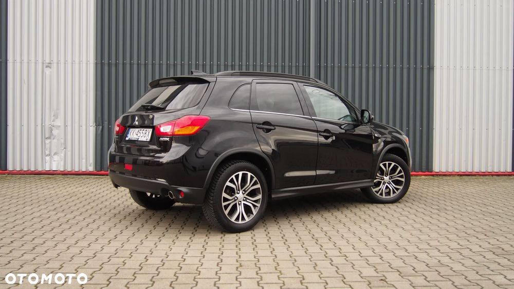 Mitsubishi ASX - 9