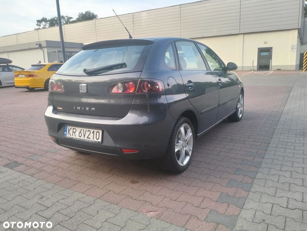 Seat Ibiza 1.4 16V Sport - 9