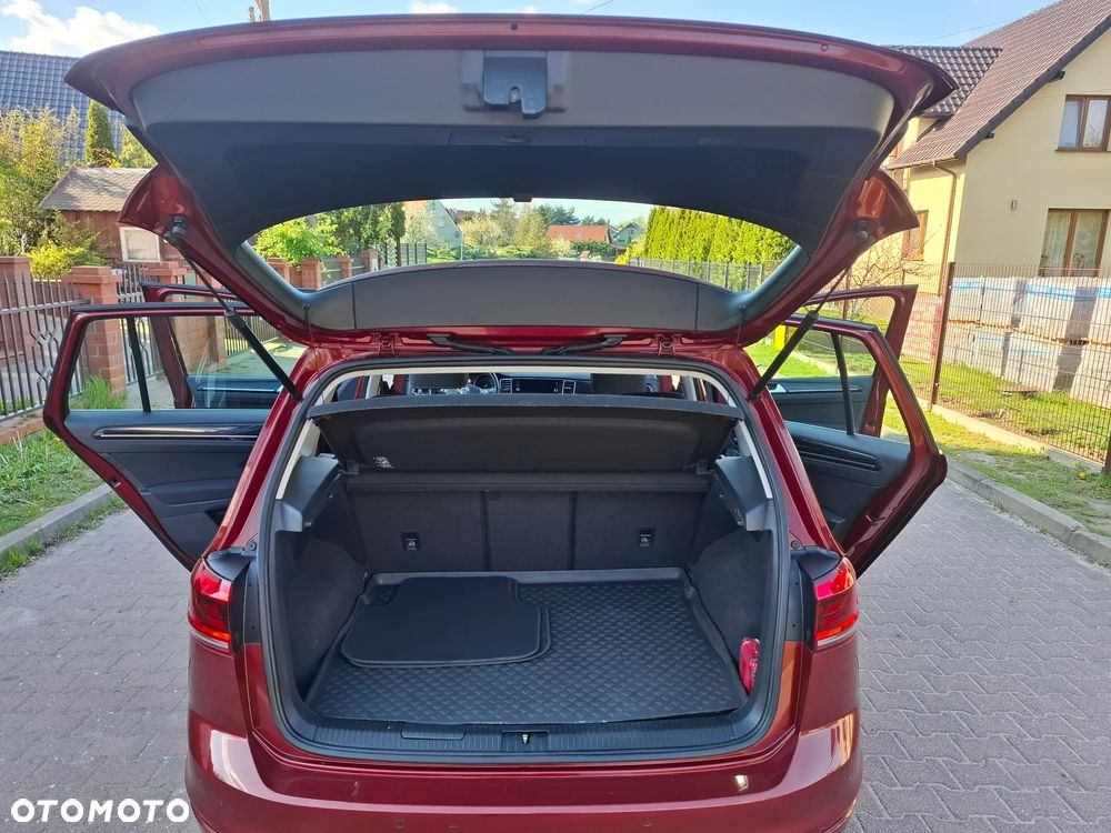 Volkswagen Golf Sportsvan 1.5 TSI ACT OPF Highline - 17