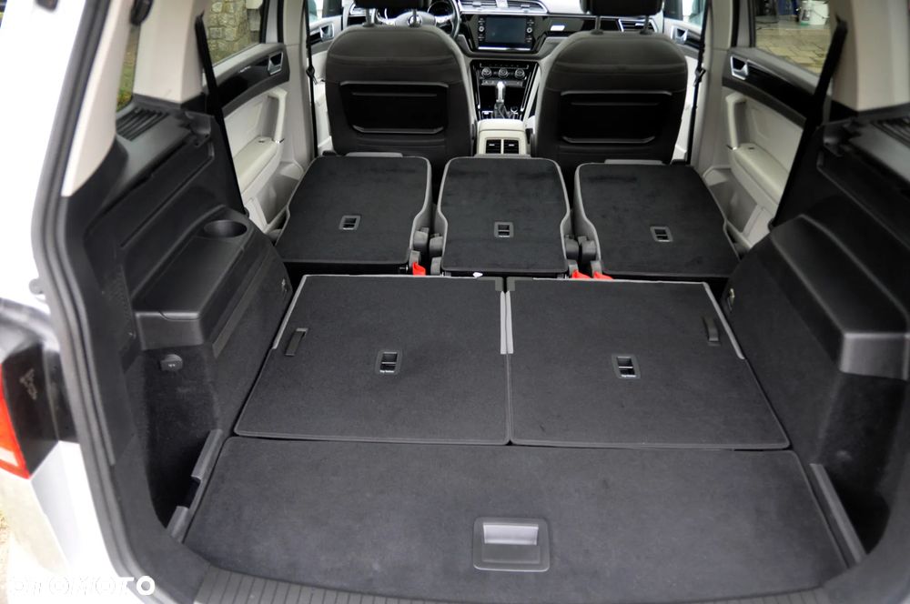 Volkswagen Touran 1.8 TSI BMT Highline DSG - 13