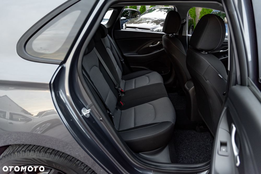 Hyundai i30 1.4 T-GDI DCT Premium - 23
