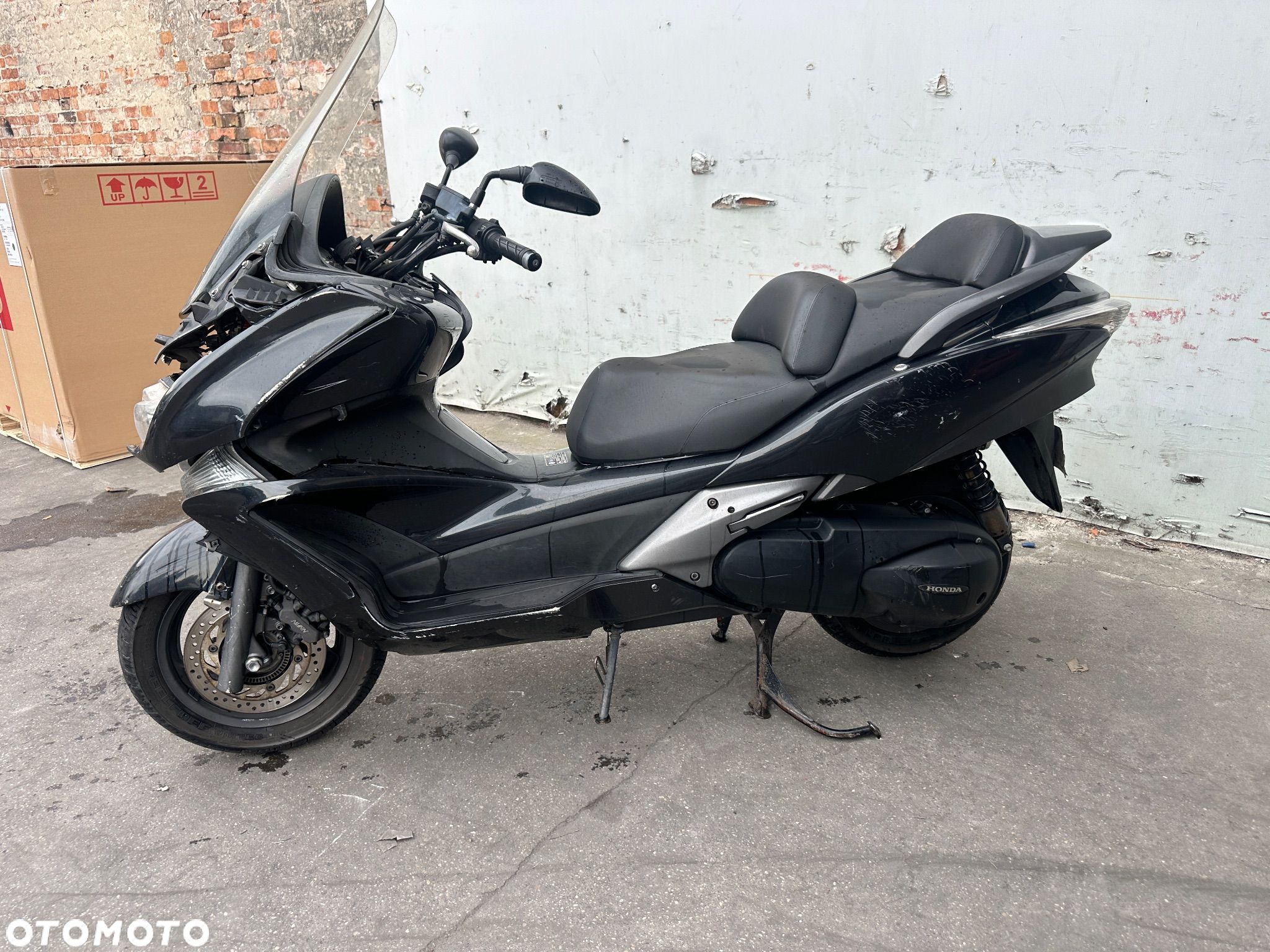 Honda SW-T400 - 1