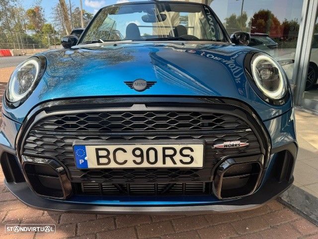 MINI Cabrio Cooper Premium Extra JCW Auto - 6
