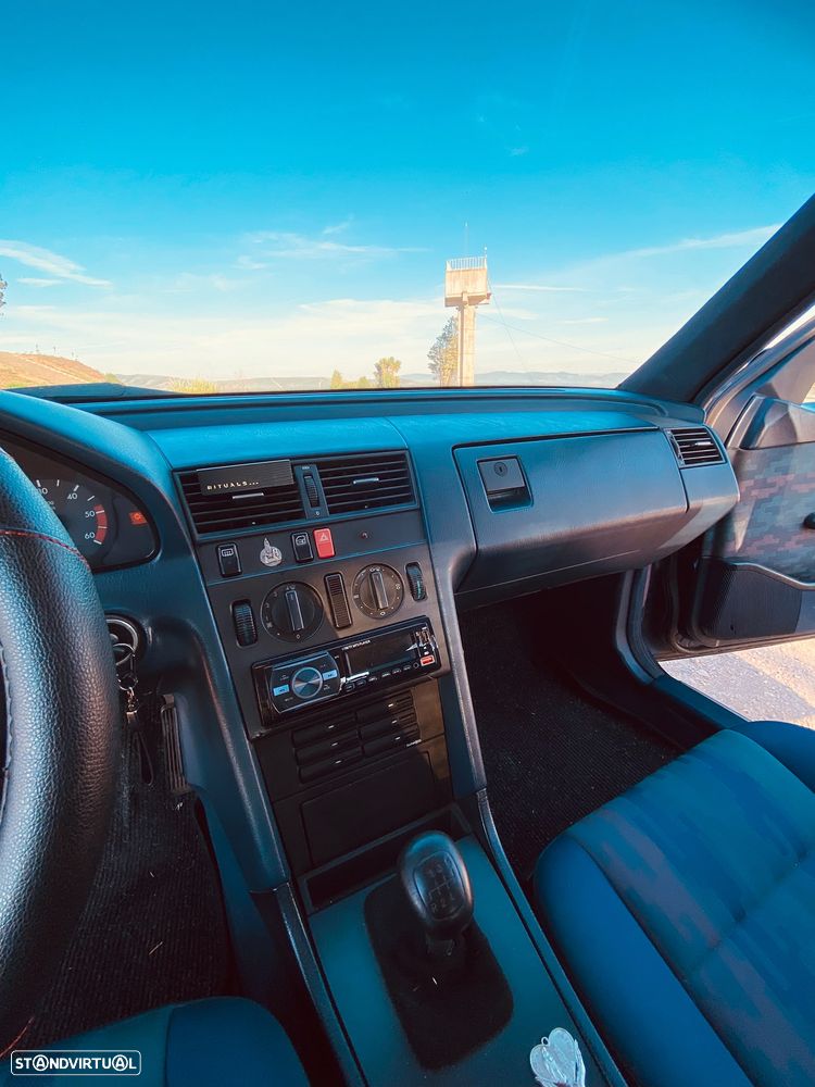 Mercedes-Benz C 220 D - 8