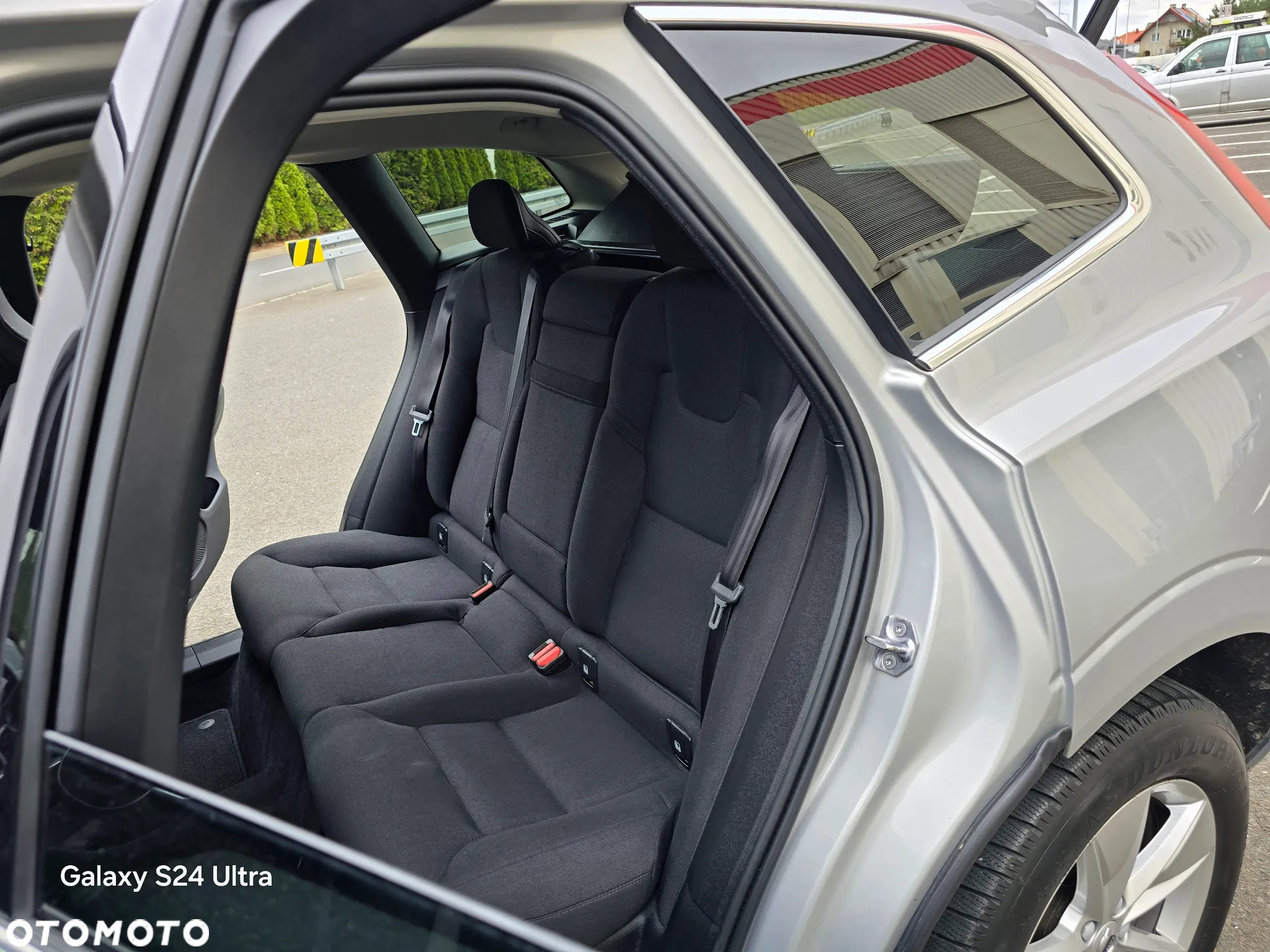 Volvo XC 60 B5 D AWD Momentum Pro - 18