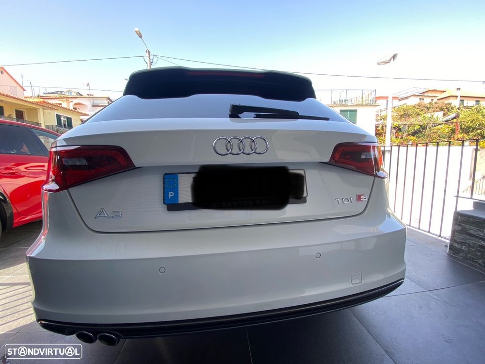 Audi A3 Sportback 2.0 TDI S-line S tronic - 11