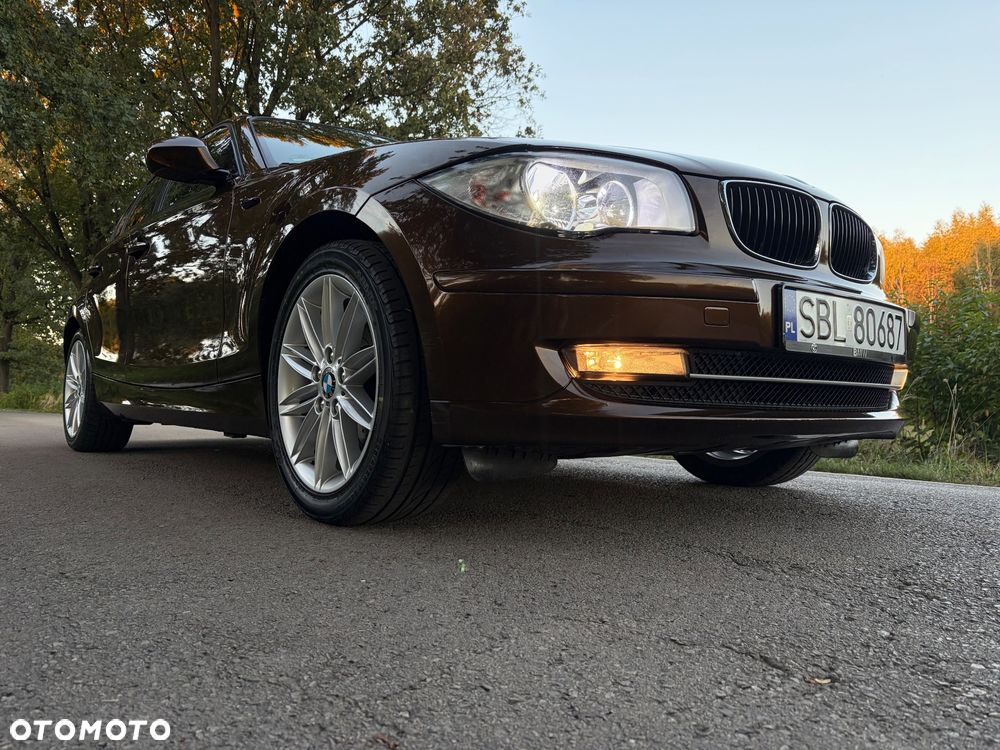 BMW Seria 1 - 22