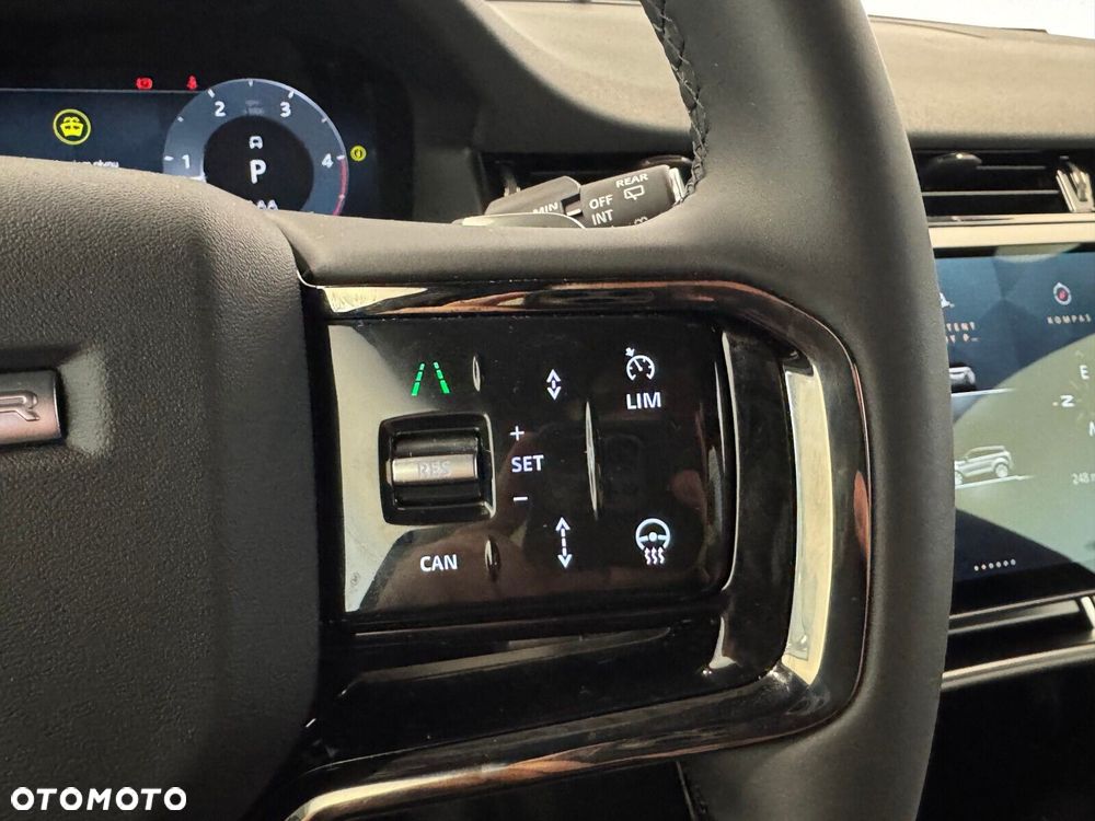 Land Rover Range Rover Evoque - 16