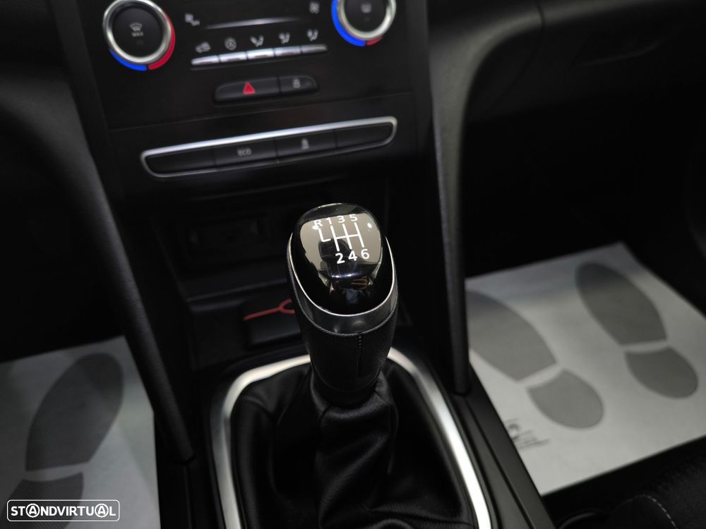 Renault Mégane 1.5 dCi Intens - 13