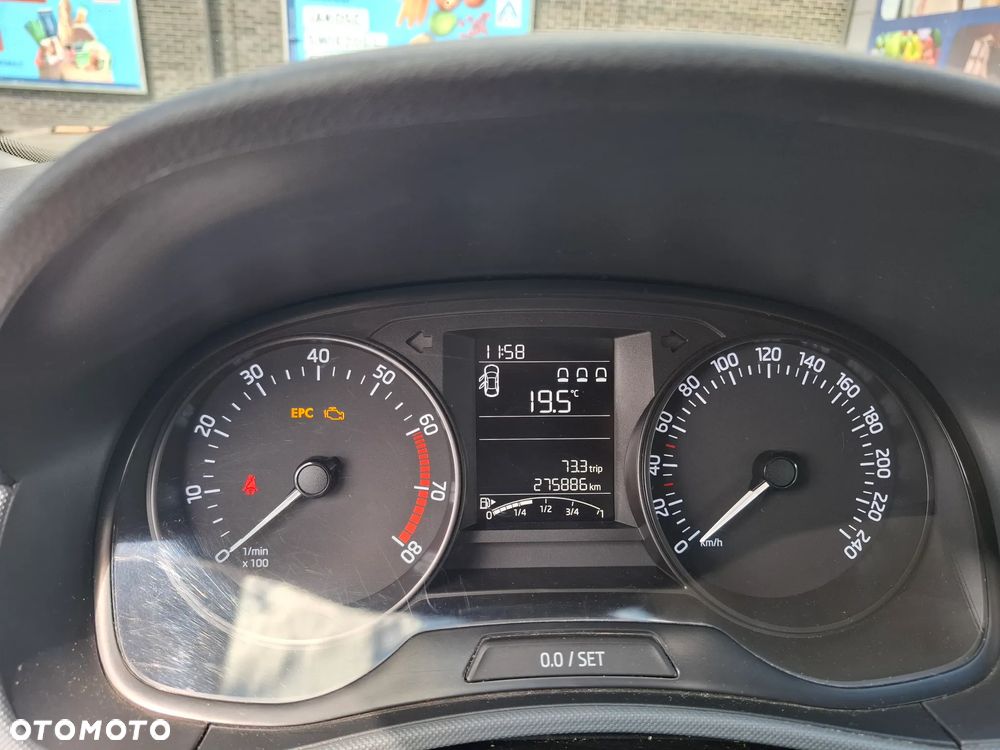 Skoda Fabia 1.0 TSI Active - 18
