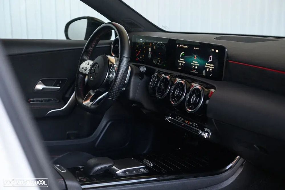 Mercedes-Benz A 180 - 22