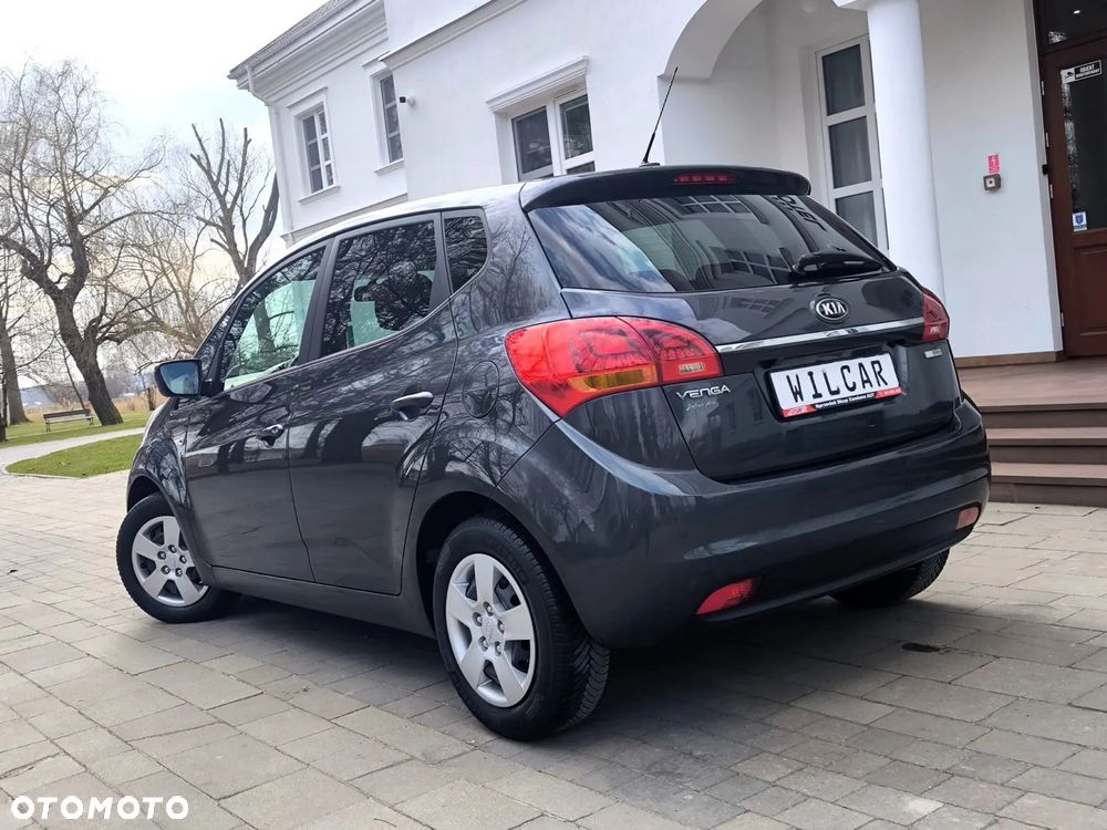 Kia Venga 1.4 CVVT Dream Team Edition - 8