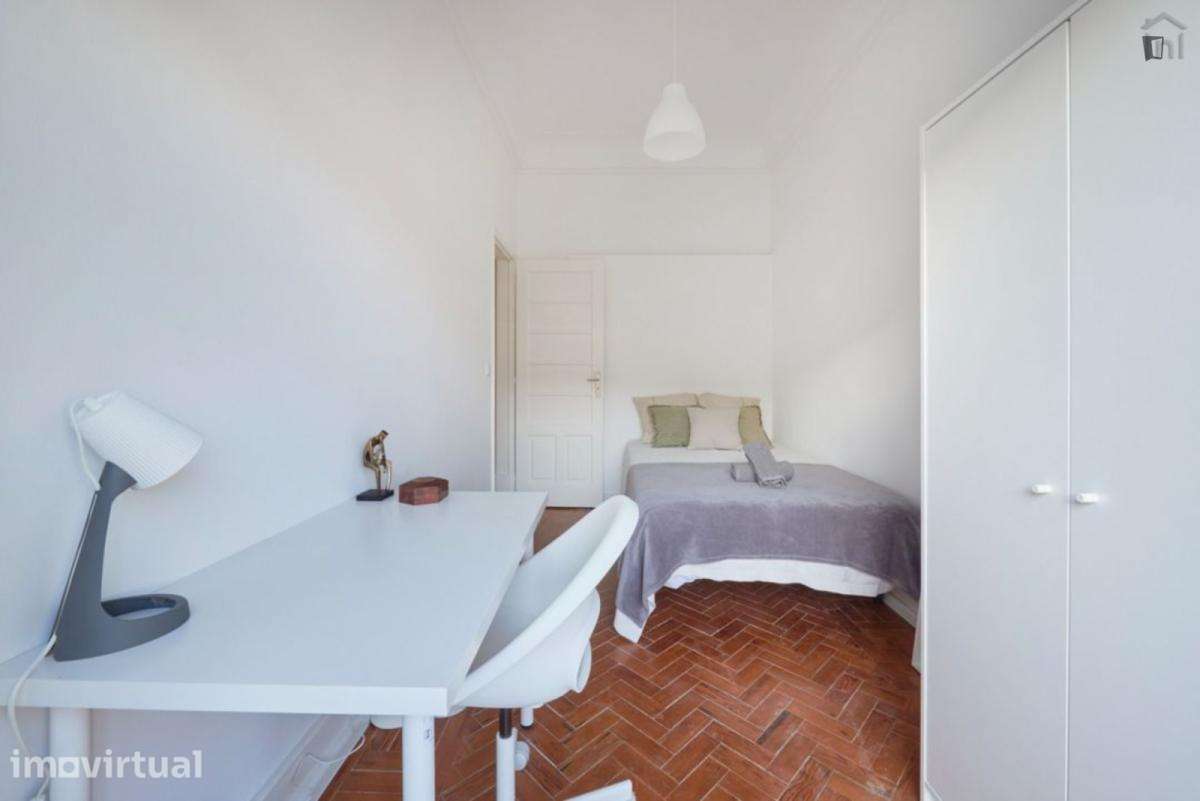 Quarto - localizado em Alameda Lisbon - Grande imagem: 5/26