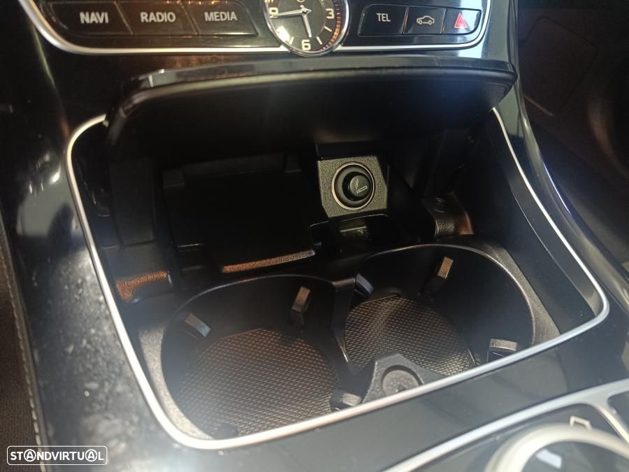 Mercedes-Benz E 220 d AMG - 16