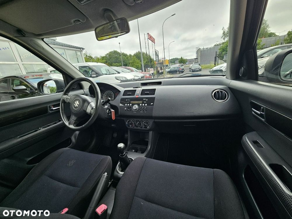 Suzuki Swift - 17