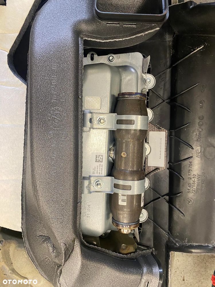 BMW 5 F07 GT DESKA ROZDZIELCZA KONSOLA KOKPIT EU - 8