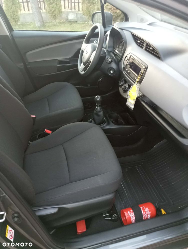 Toyota Yaris 1.5 Life - 13