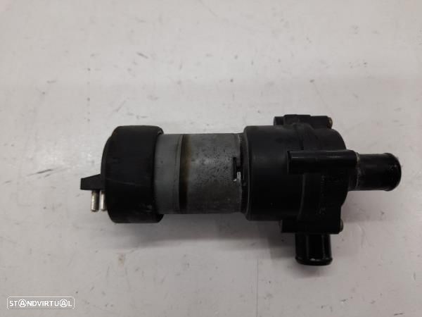 Bomba Agua Adicional Mercedes-Benz Clk (C209) - 4