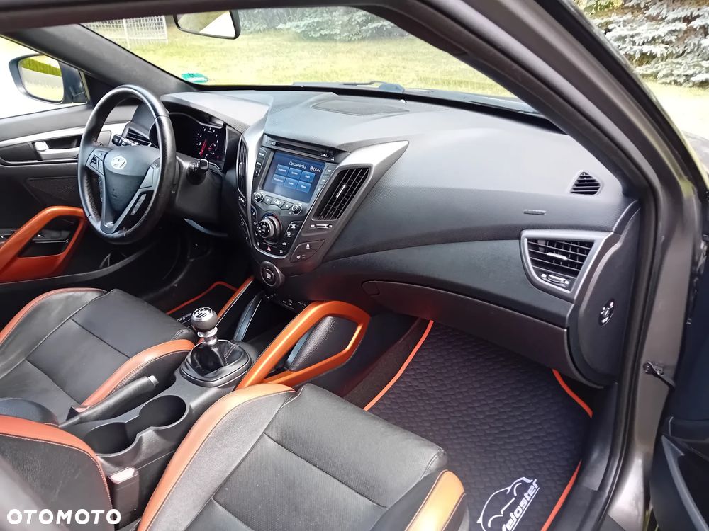 Hyundai Veloster 1.6 Turbo Matt Finish - 7