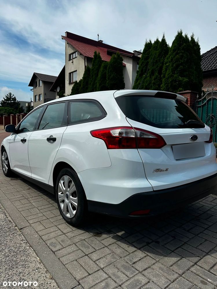Ford Focus 1.6 TDCi Edition - 9