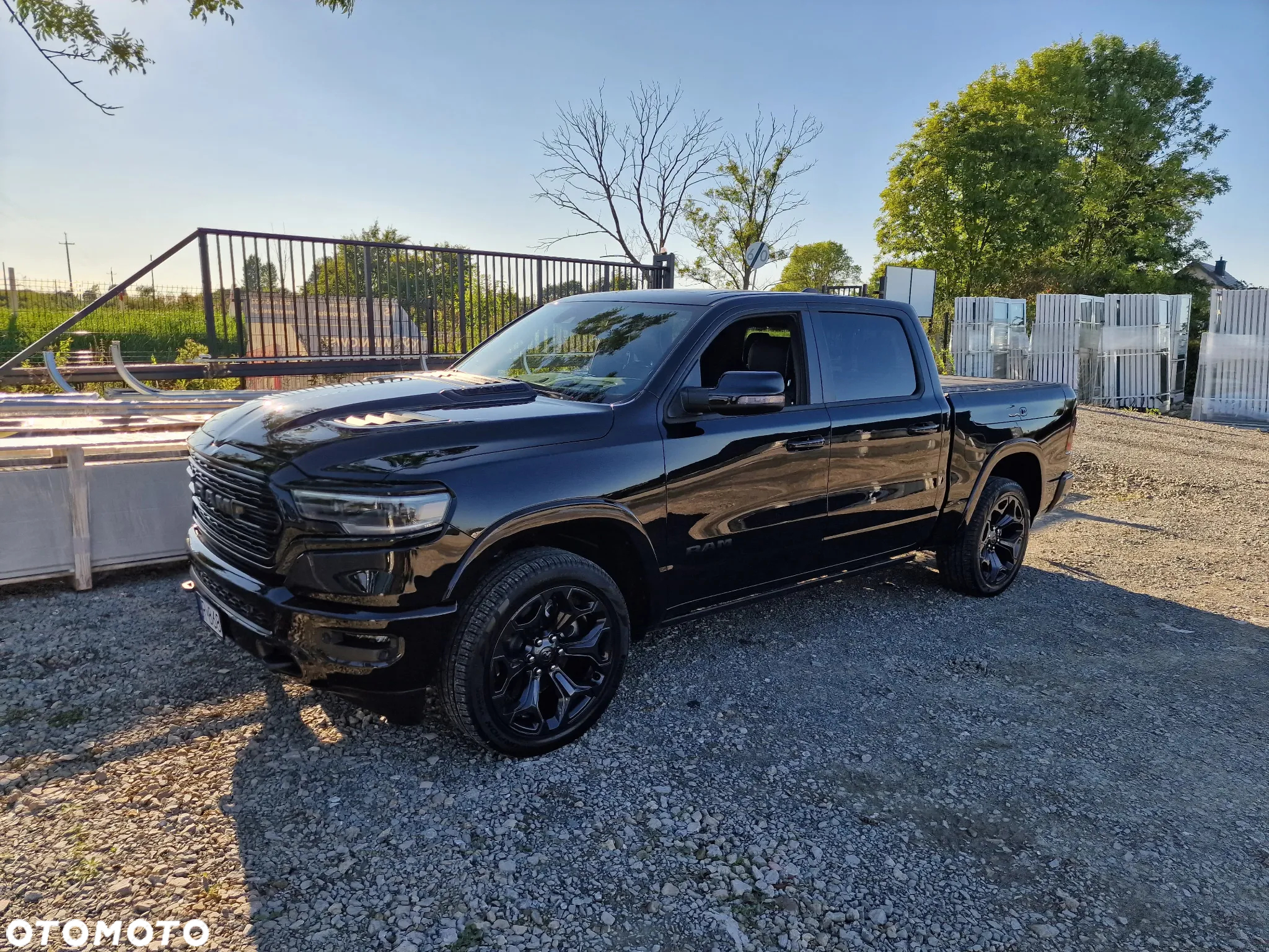RAM 1500 5.7 Crew Cab Limited - 16