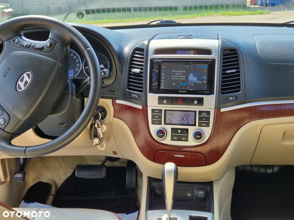 Hyundai Santa Fe - 17