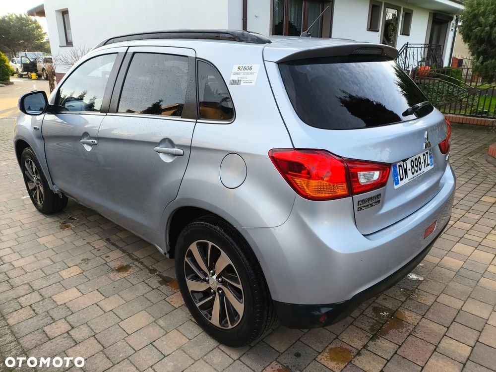 Mitsubishi ASX - 4
