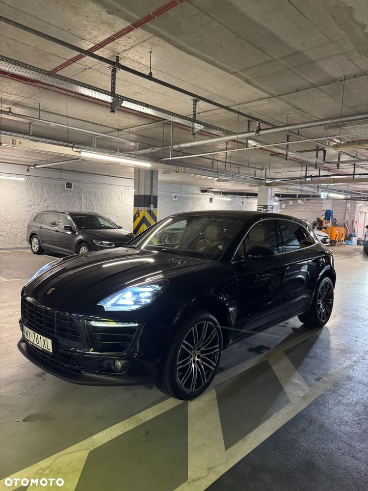 Porsche Macan - 2