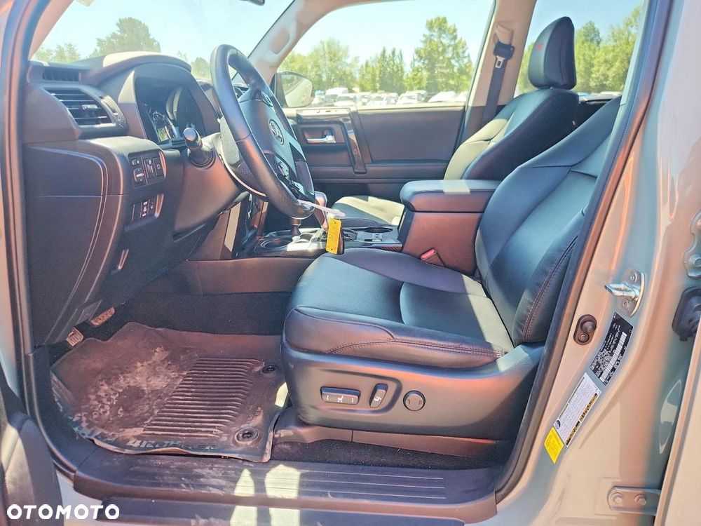 Toyota 4-Runner - 7