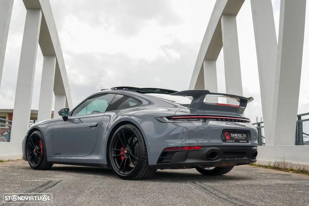 Porsche 911 (992) Carrera 4 GTS PDK - 6