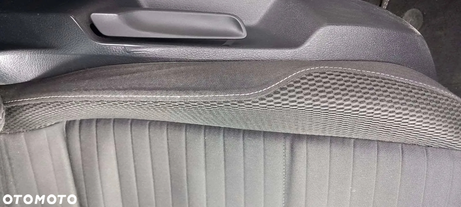 Volkswagen Golf - 20