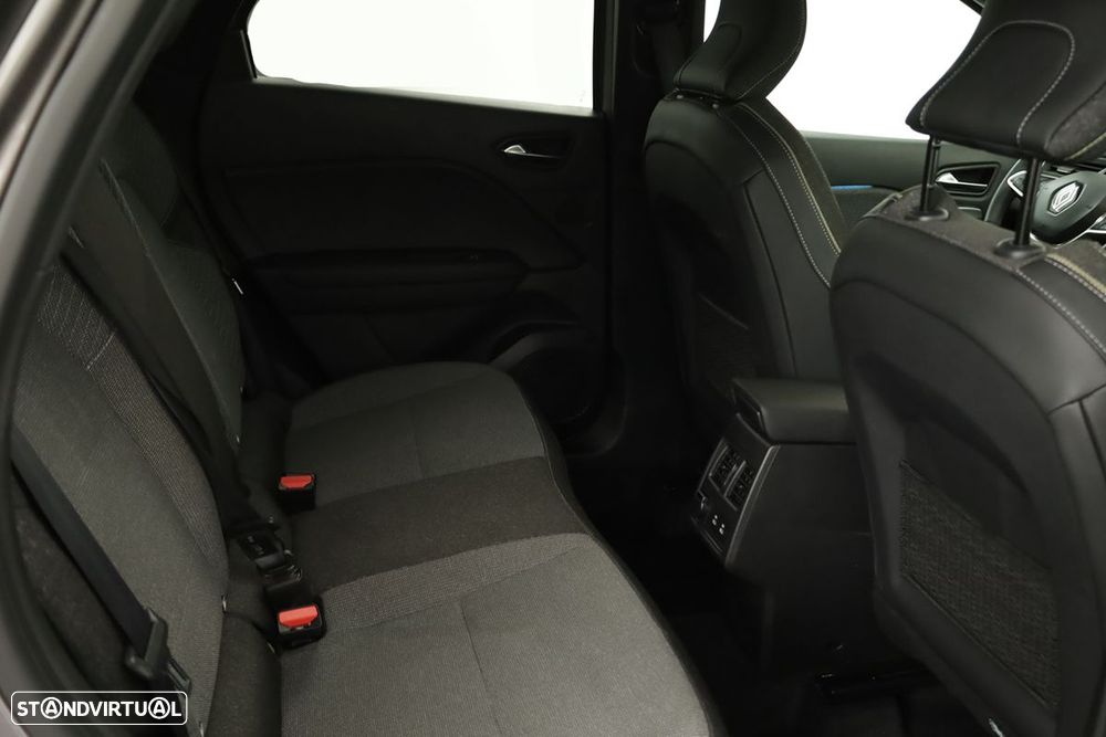 Renault Captur 1.0 TCe Techno Bi-Fuel - 23