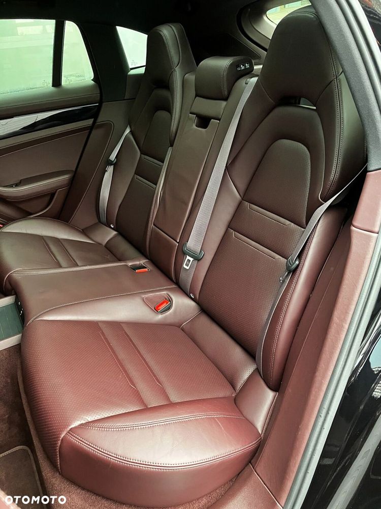 Porsche Panamera - 17