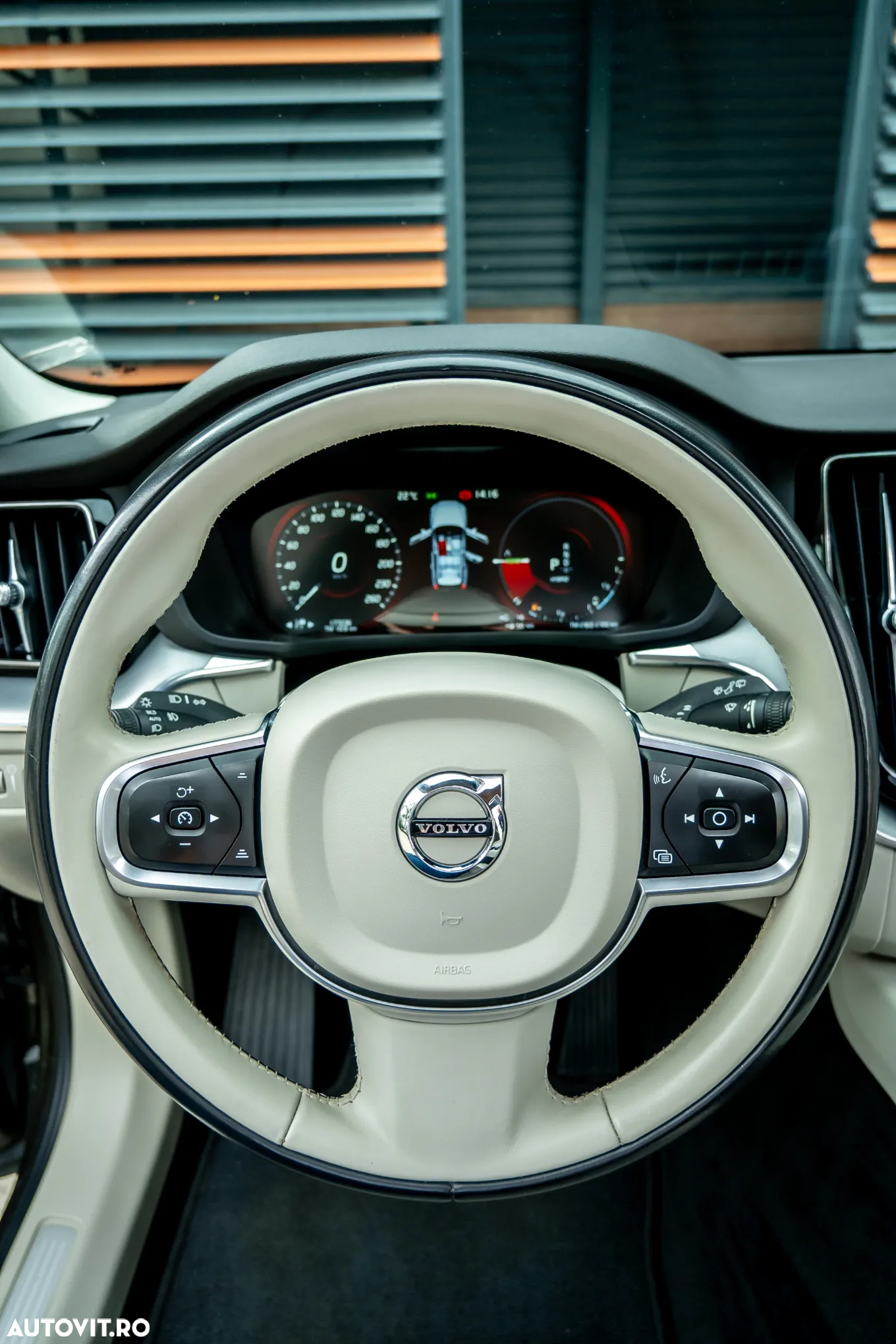 Volvo XC 60 T8 Twin Engine AWD Geartronic Inscription - 13
