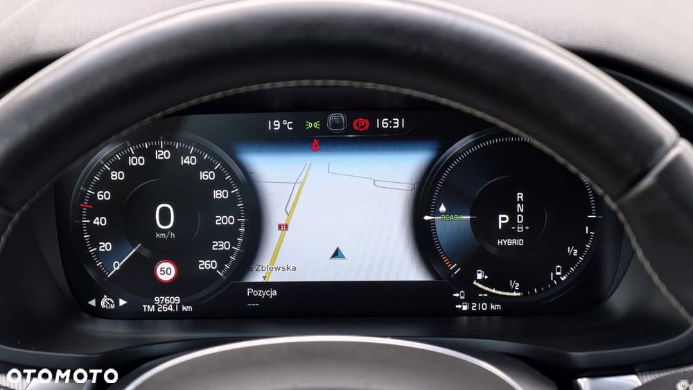 Volvo V60 T6 AWD Recharge Geartronic Inscription - 24