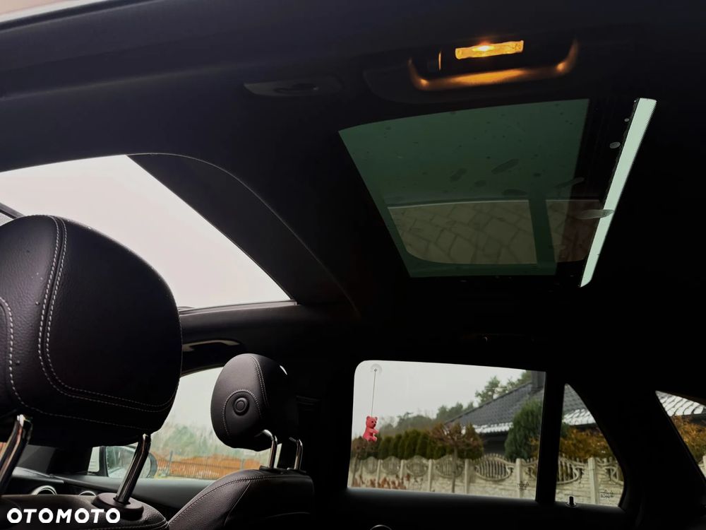 Mercedes-Benz GLC 300 4-Matic - 21