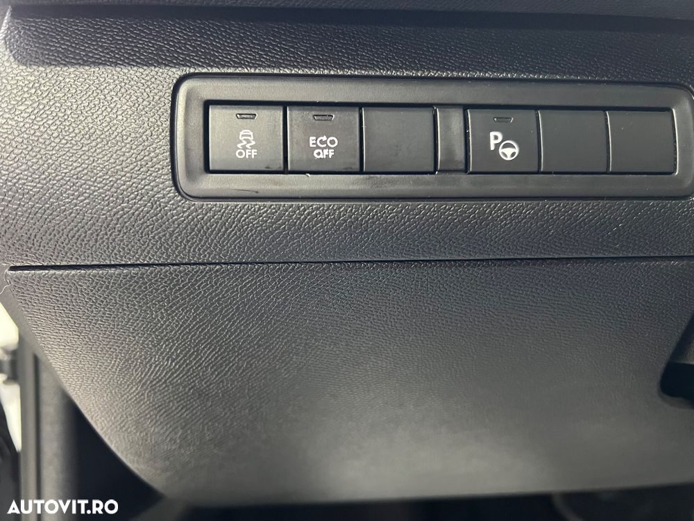 Peugeot 308 BlueHDi FAP 150 Stop&Start Automatik Allure - 13