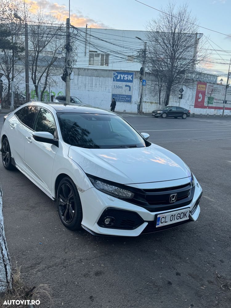Honda Civic 1.5 VTEC Turbo CVT Sport Plus - 25