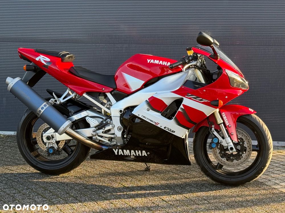 Yamaha YZF - 23