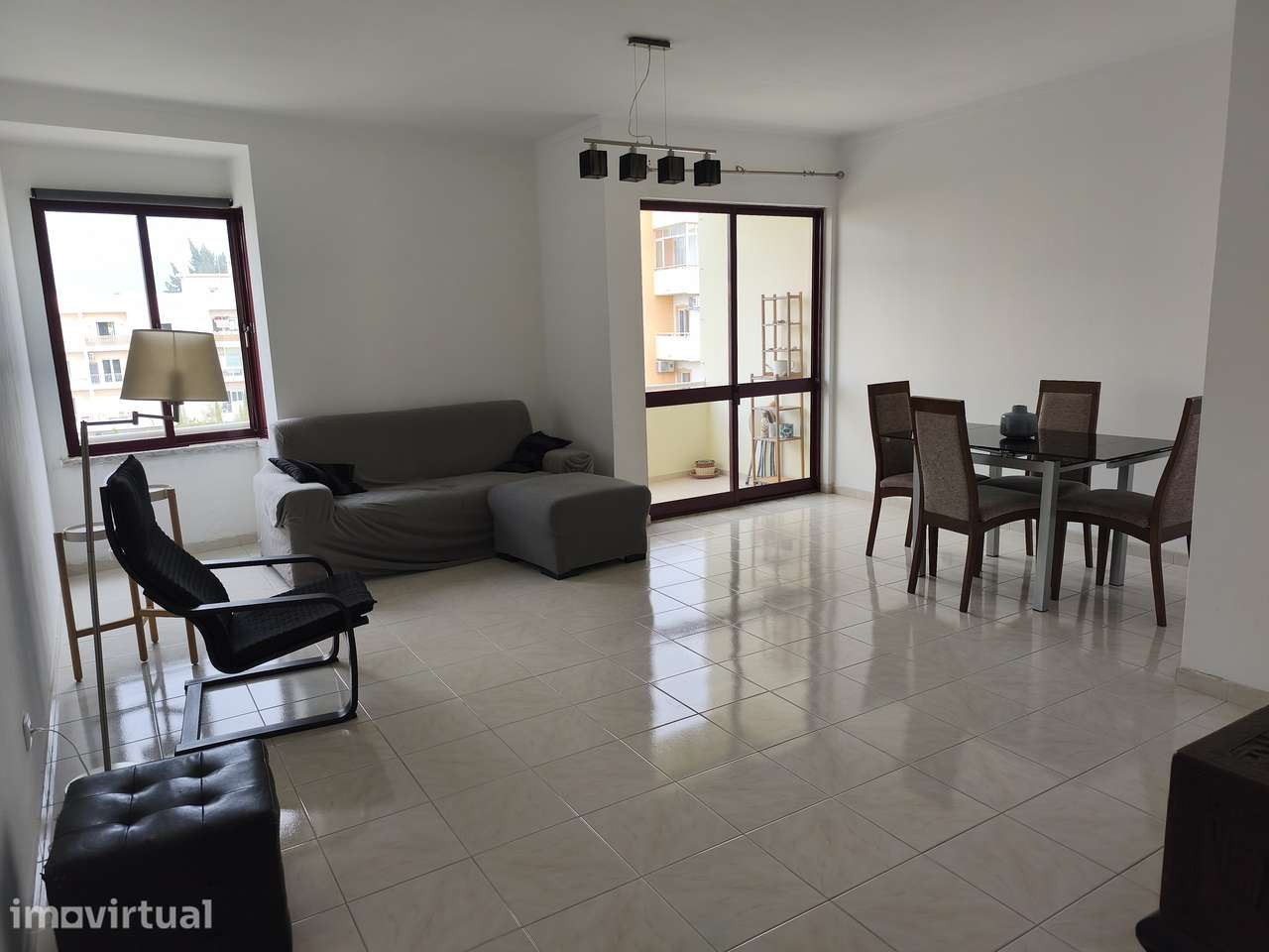 Apartamento T2 com 104m2 para alugar - Grande imagem: 3/10