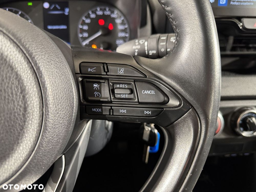 Toyota Yaris - 20