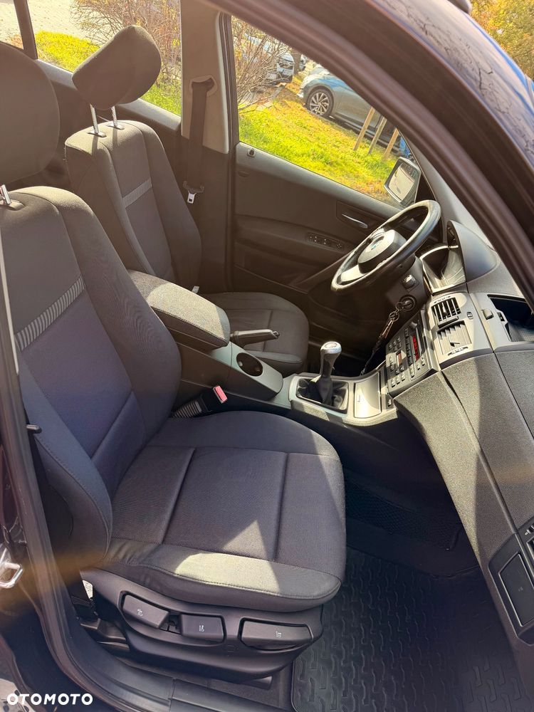 BMW X3 2.0d - 19