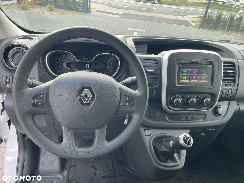 Renault Trafic - 13