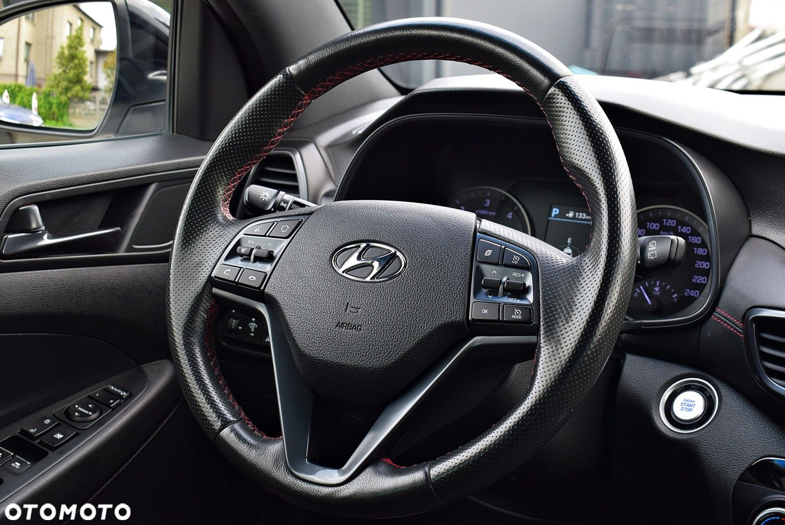 Hyundai Tucson - 16