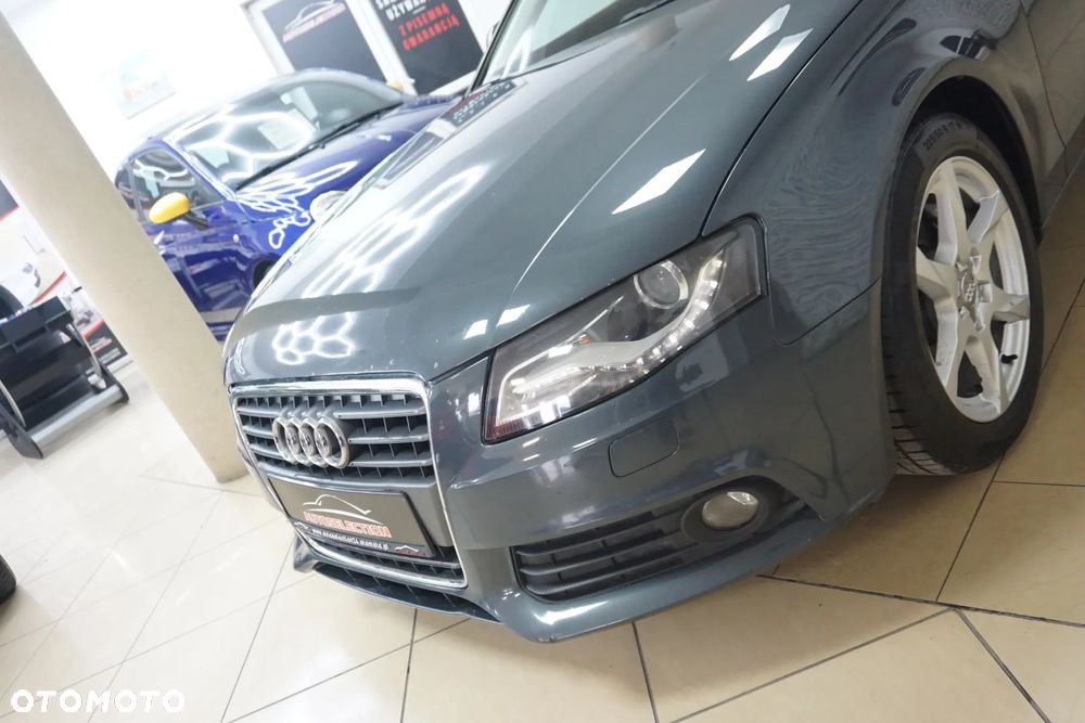 Audi A4 Avant 2.0 TDI - 7