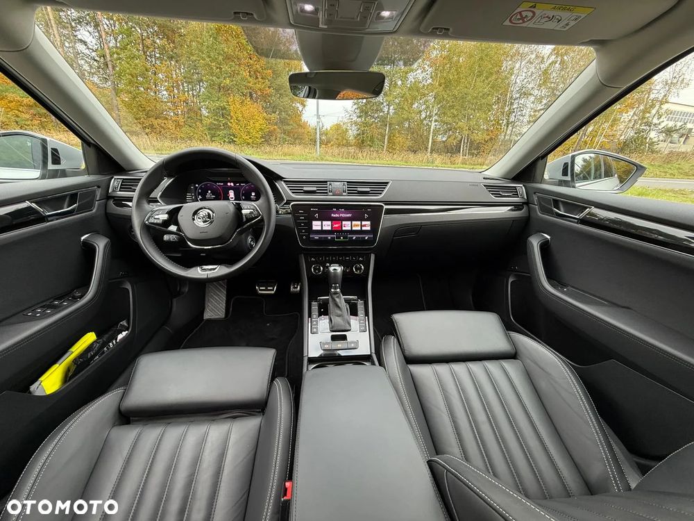 Skoda Superb 2.0 TDI SCR L&K DSG - 19