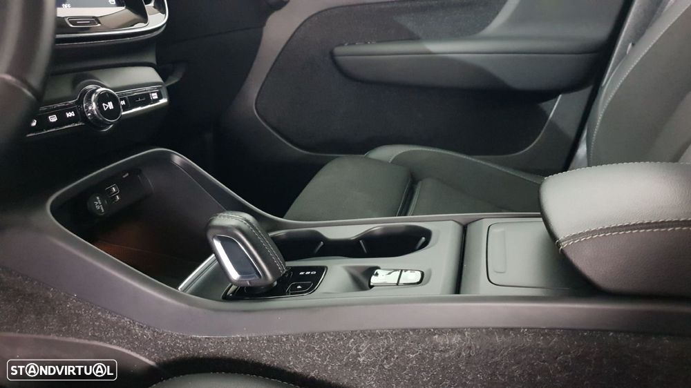 Volvo XC 40 - 12