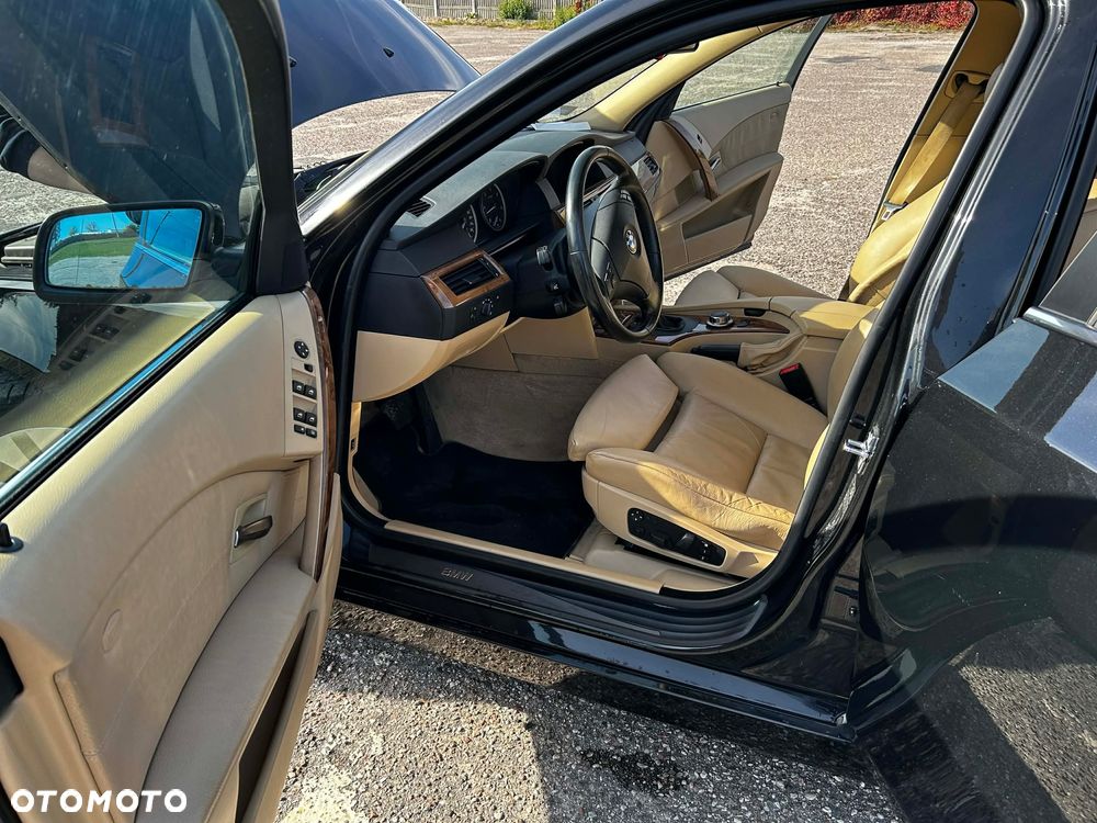 BMW Seria 5 530d - 13