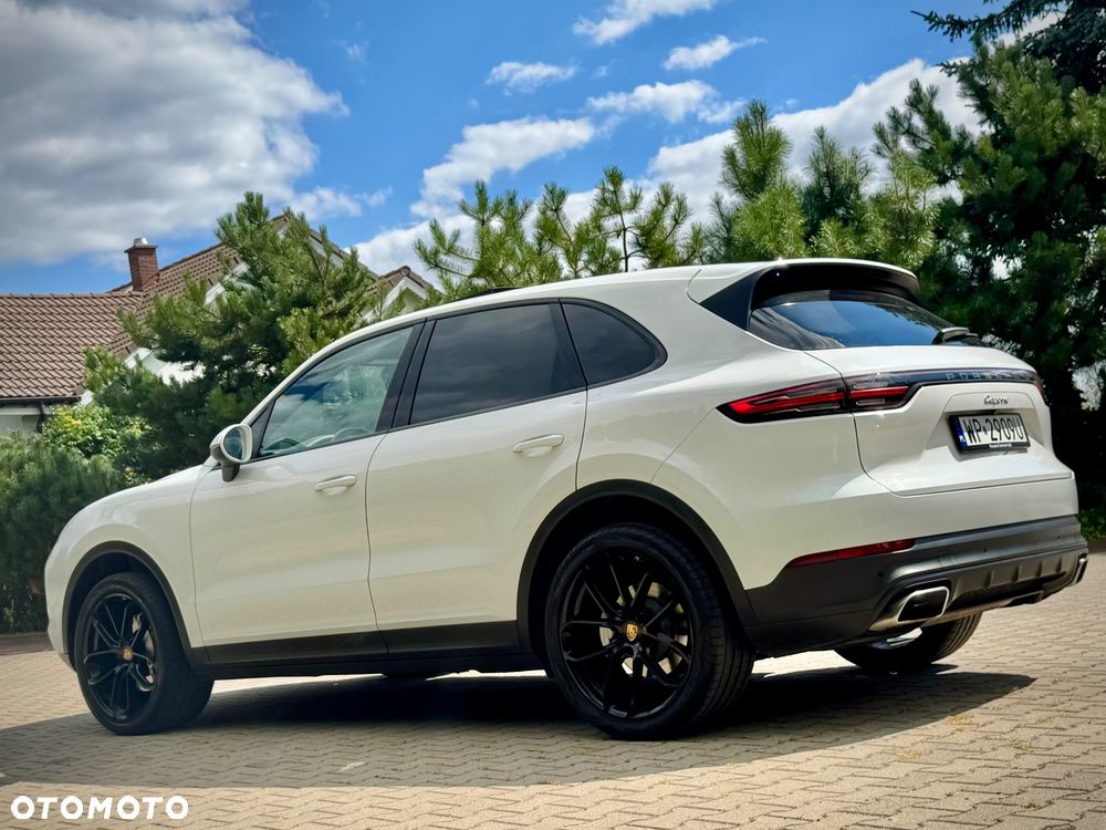 Porsche Cayenne Standard - 6